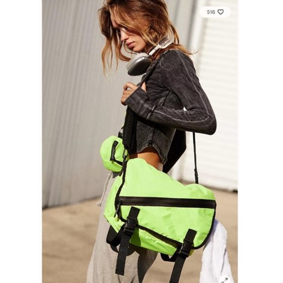 NWT-Free People Neon Lime Move With It Messenger Bag - Picture 5 of 6